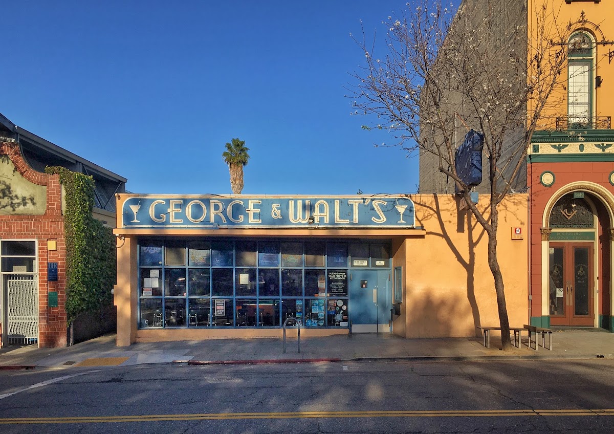 George & Walts Grill
